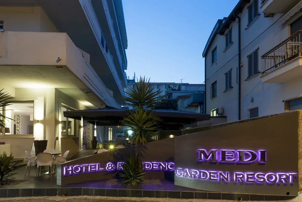 Hotel Petite Fleur - Alba Adriatica - Abruzzo - Abruzzo pet otel görseli 4