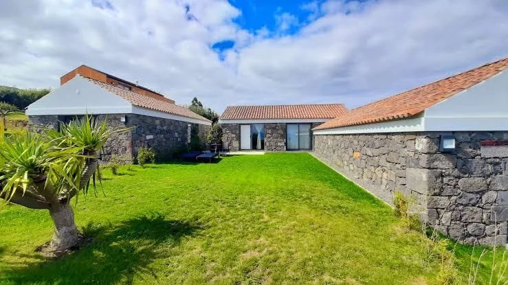 PÁTIO Ecolodge - Açores pet otel