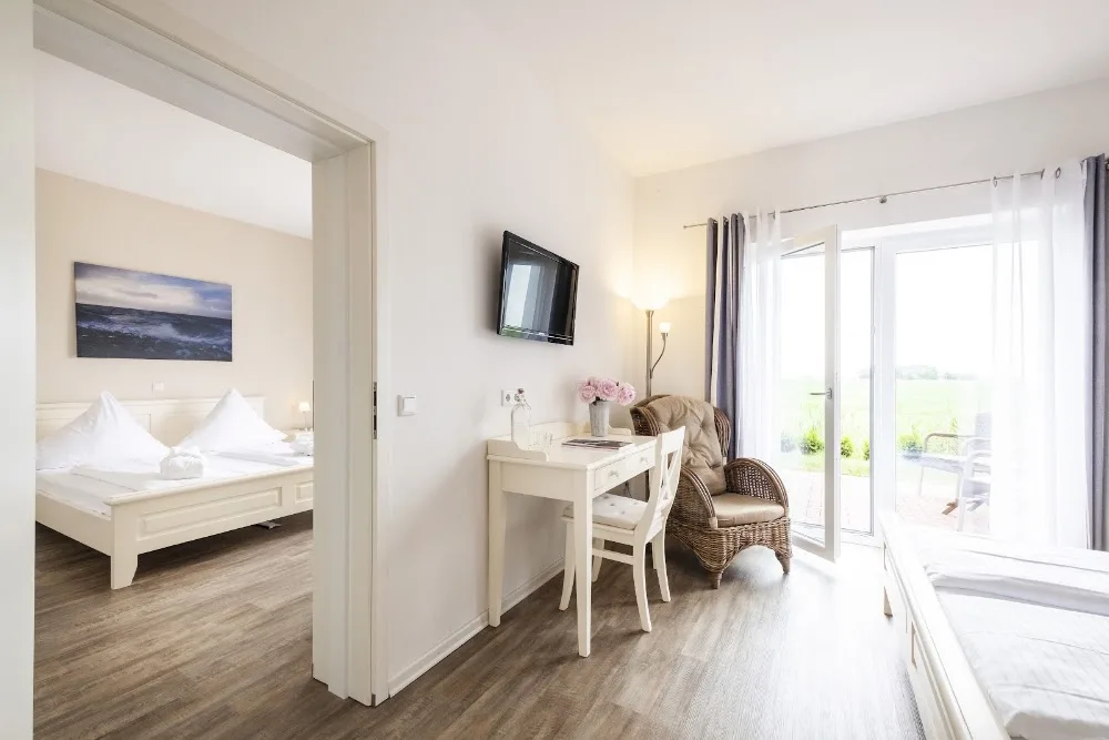 Hotel Pharisäerhof - DAS Hundehotel auf der Halbinsel Nordstrand mit Cafe - Restaurant - Ahneby pet otel görseli 3