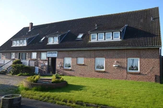 Hotel Pharisäerhof - DAS Hundehotel auf der Halbinsel Nordstrand mit Cafe - Restaurant - Ahneby pet otel görseli 5