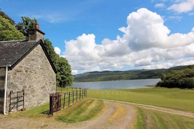 The Kennels, 3 Bedroom Cottage , Sleeps 6 With It's Own Bay and Loch Access - Argyll and Bute pet otel görseli 4