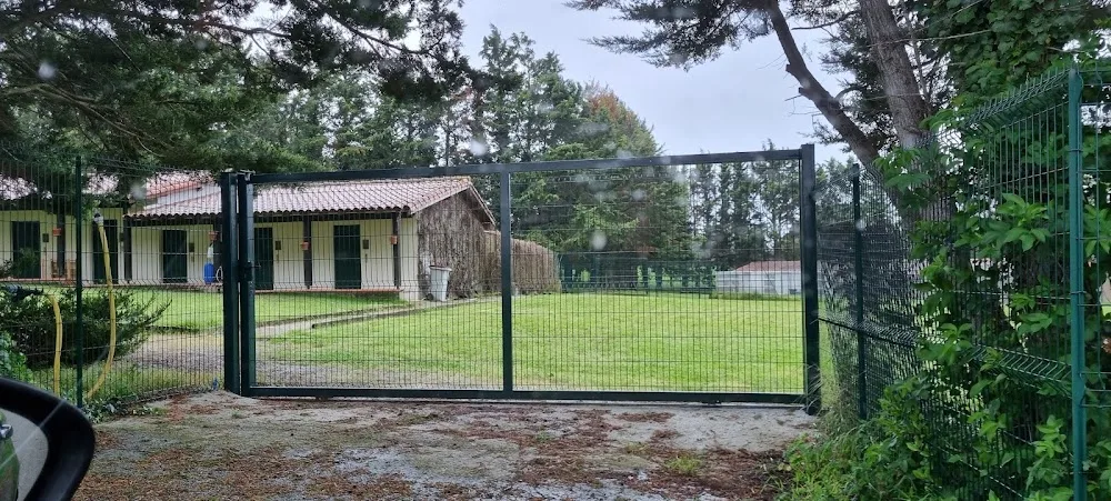 Pension de Malause - Ariège pet otel