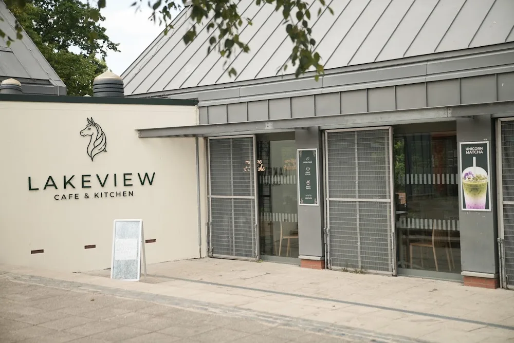 Lakeview Café & Kitchen - Barking and Dagenham pet otel