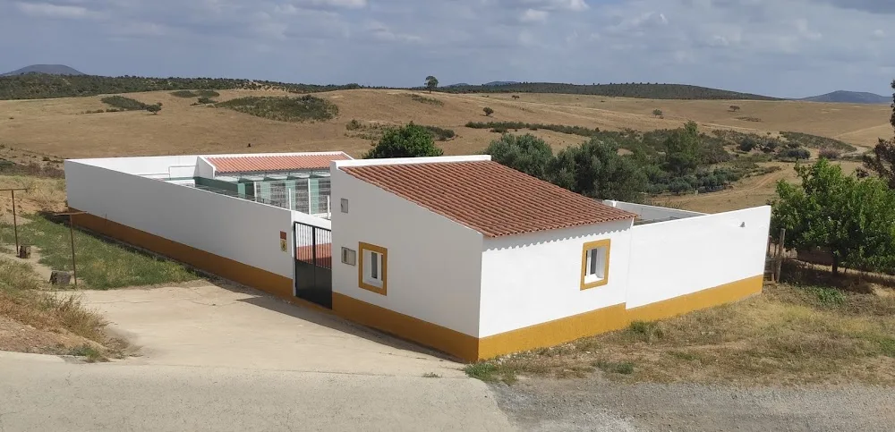 Hotel Canino Monte Da Benviuda - Beja pet otel