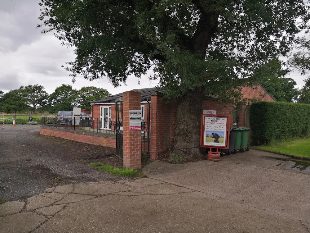 Hylton Hound Hotel Kennels - Birmingham pet otel
