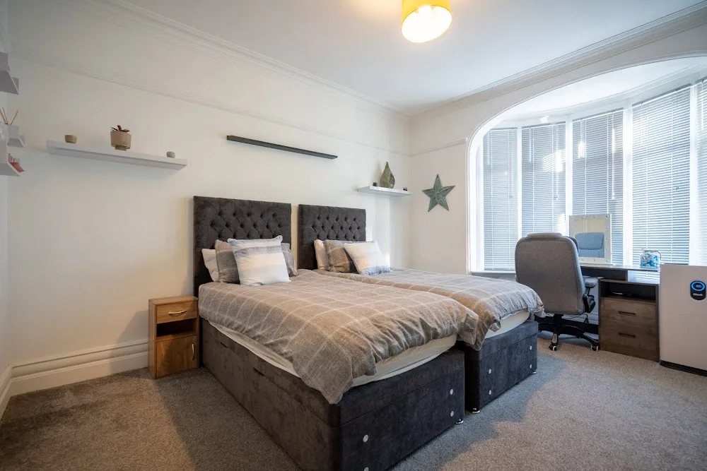Cavendish Cat and Gaming House - Blackpool pet otel