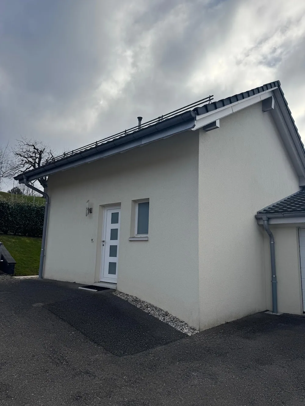 Pension Paka - Bussigny pet otel görseli 3