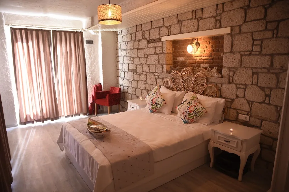 Naz Konak Alaçatı Havuzlu Otel - Çeşme pet otel görseli 3