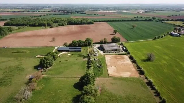 PENSION CANINE et ELEVAGE DU CHAMP DE L'ORMEAU - Charente-Maritime pet otel