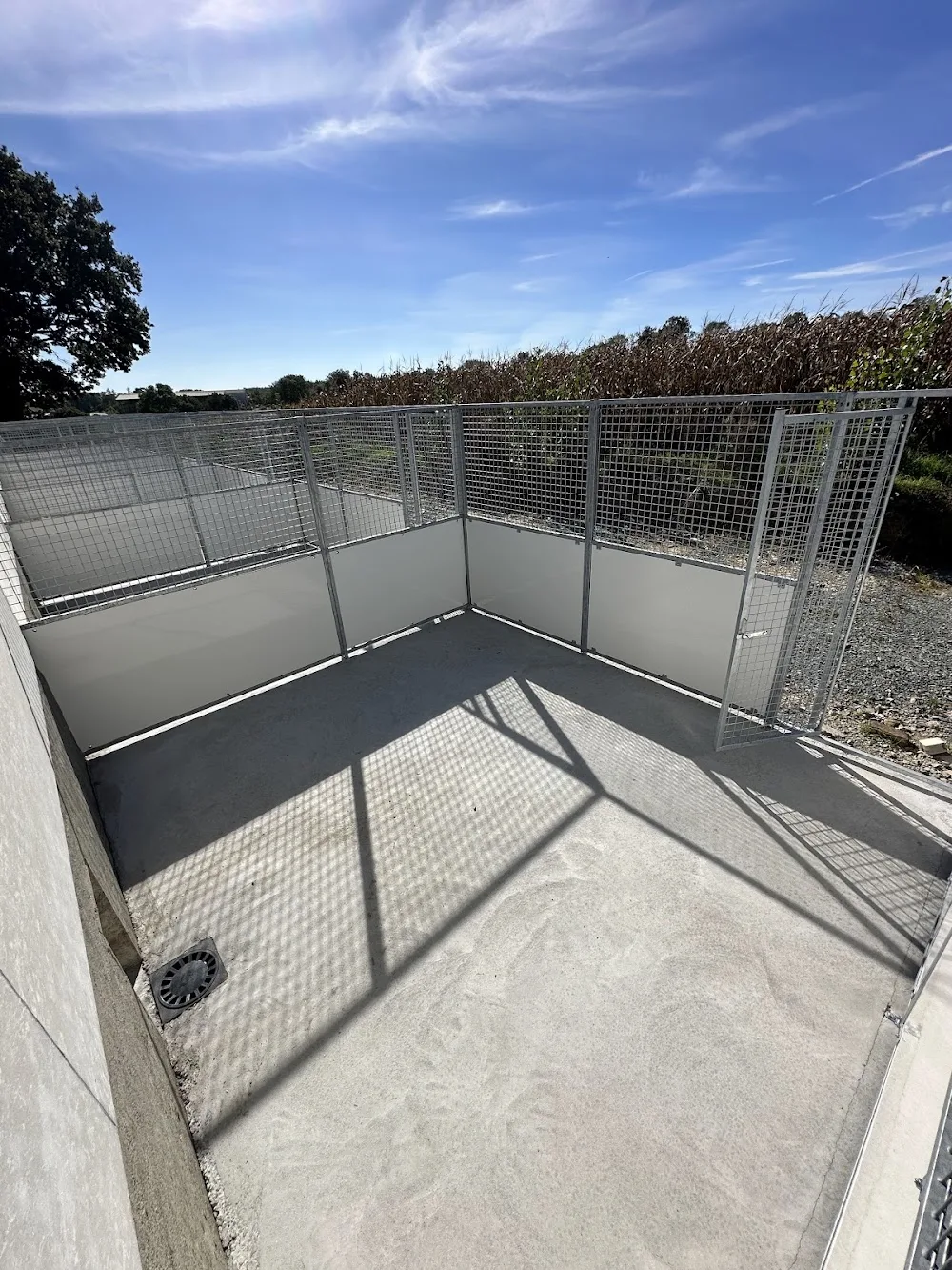 Pension canine des Plumes d'Orphée - Cher pet otel görseli 3