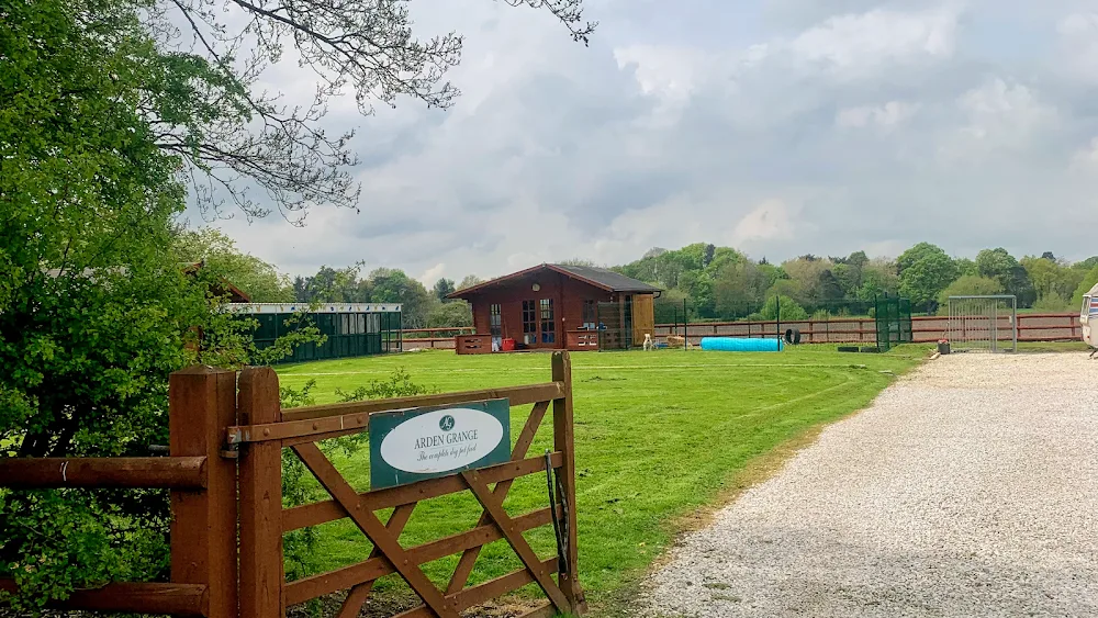 Summer Hill Pet Hotel & Spa - Cheshire West and Chester pet otel