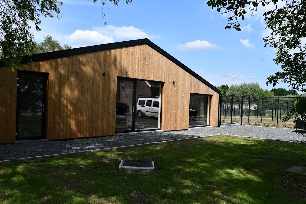 Hondenhotel WOOF - De Pinte pet otel görseli 6