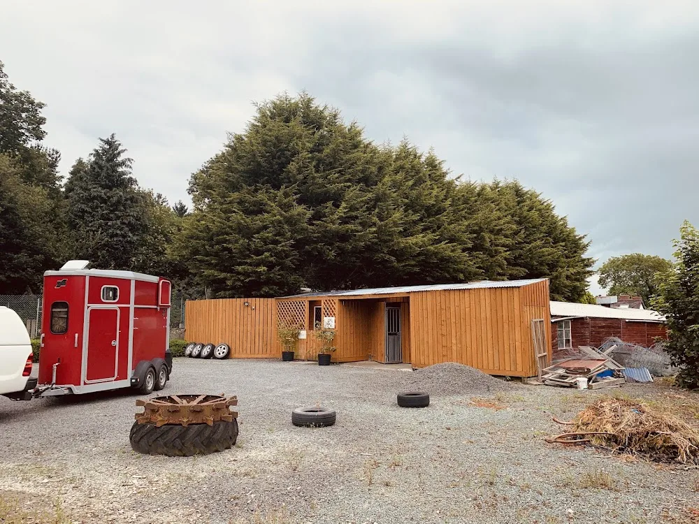 Frochas Hill Kennels & Cattery - Fauls Green pet otel