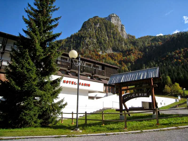 Hotel Canin - Friuli–Venezia Giulia pet otel