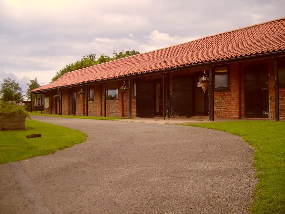 Moss End Farm Boarding Kennels - Guthrie pet otel