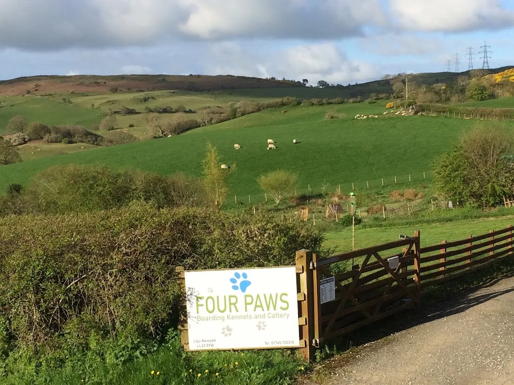 Four Paws Kennels and Cattery - Gwynedd pet otel görseli 2