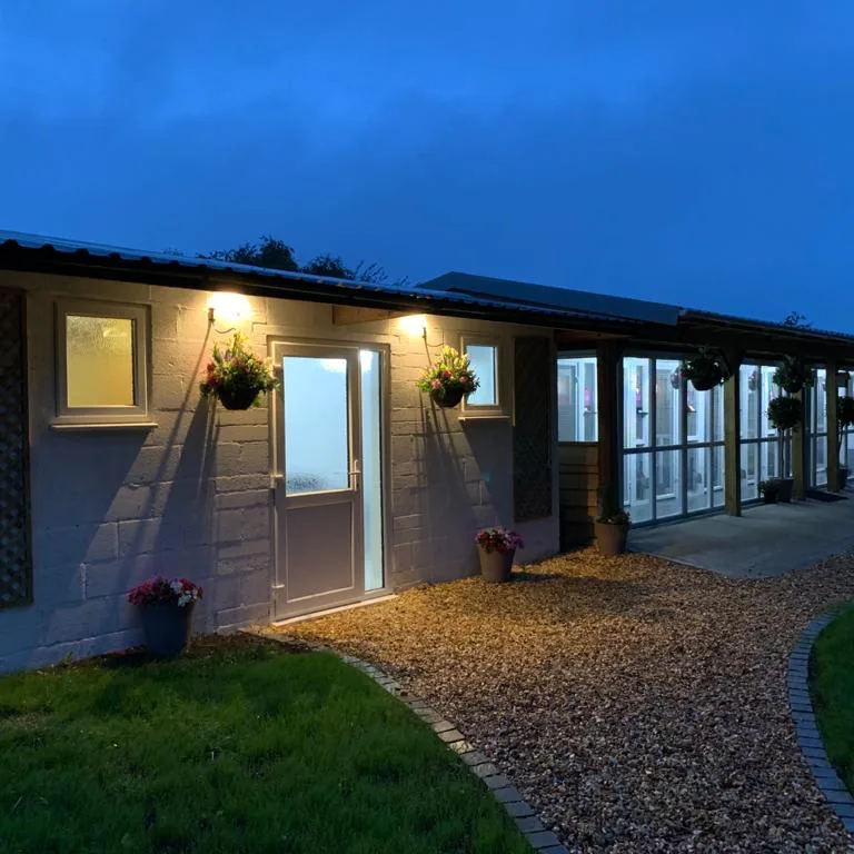 Longcroft Luxury Cat Hotel Romsey, Hampshire - Hampshire pet otel görseli 3