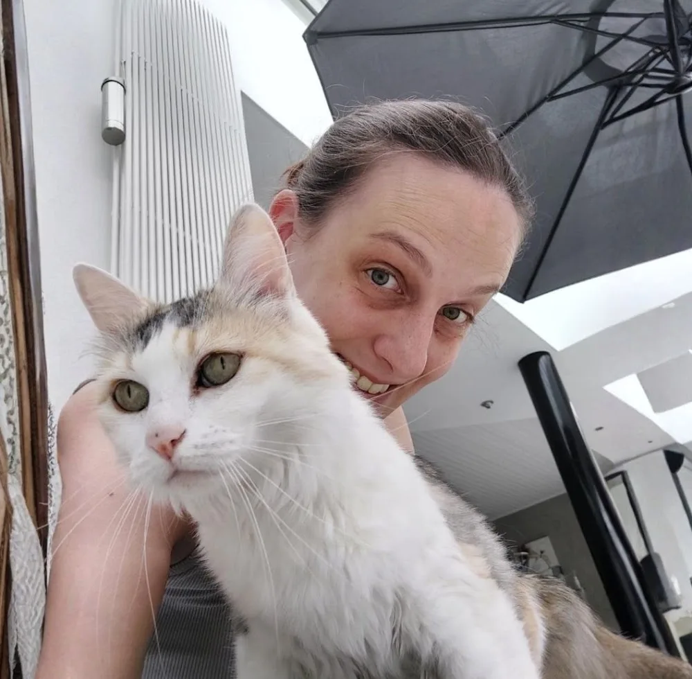 CATS HOME 59 - Ilona - petsitter (garde d'animaux) & comportementaliste félin : Ronchin, Lille, Fâches Thumesnil + 8 km. - Haubourdin pet otel