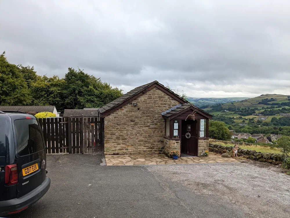 Clare Cottage Boarding Kennels - High Peak pet otel