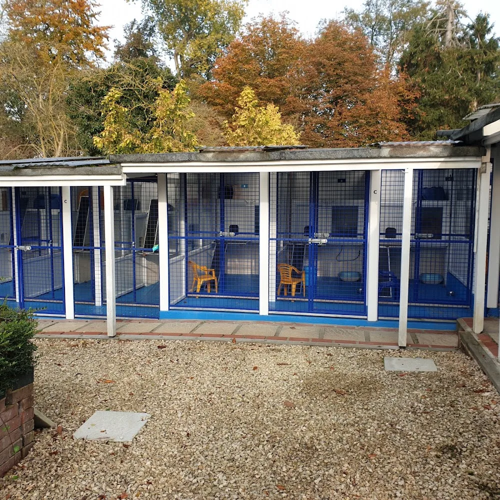 Arklow Kennels - Hillingdon pet otel