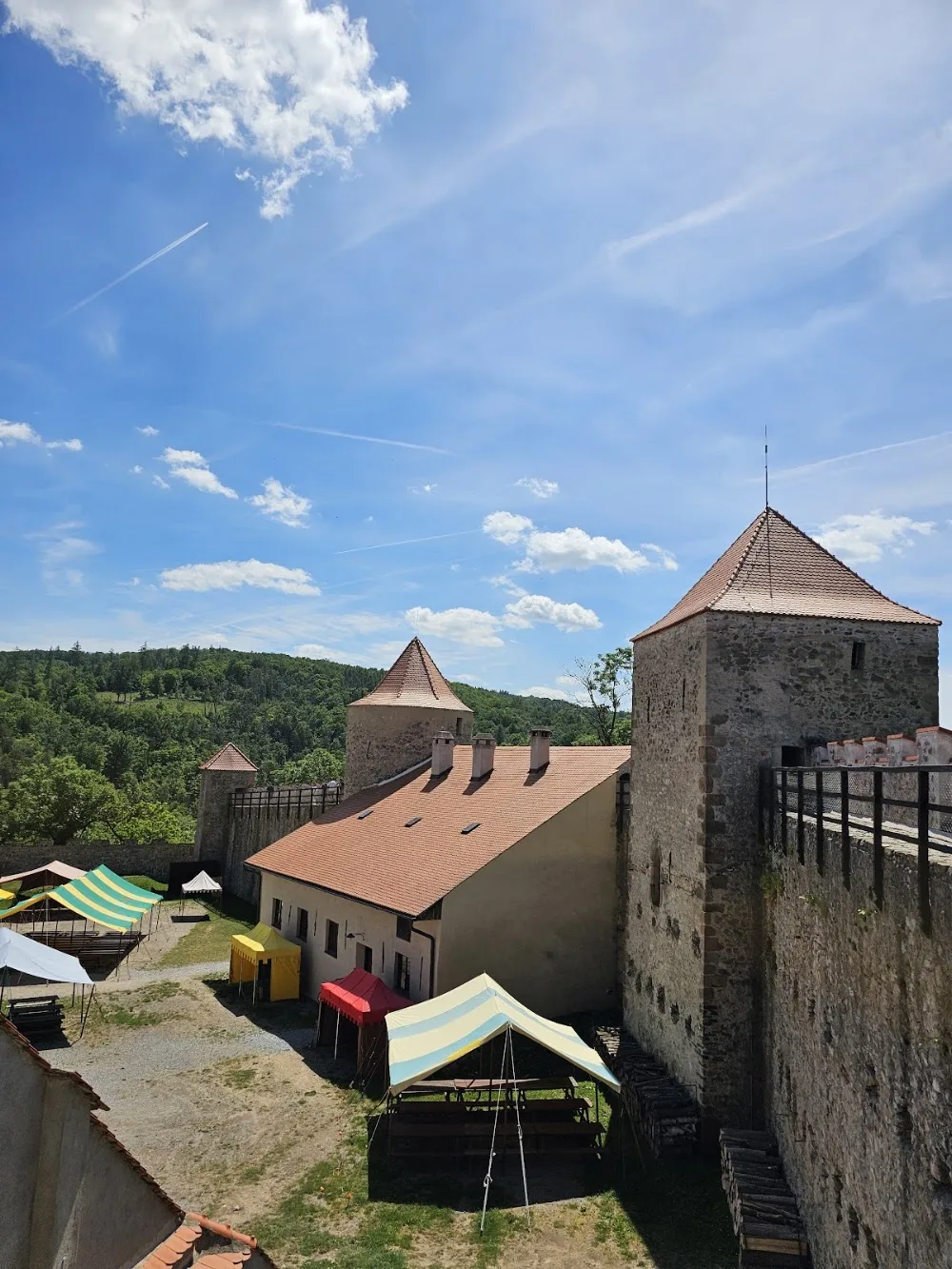 Urban shelter for dogs - Jihomoravský kraj pet otel