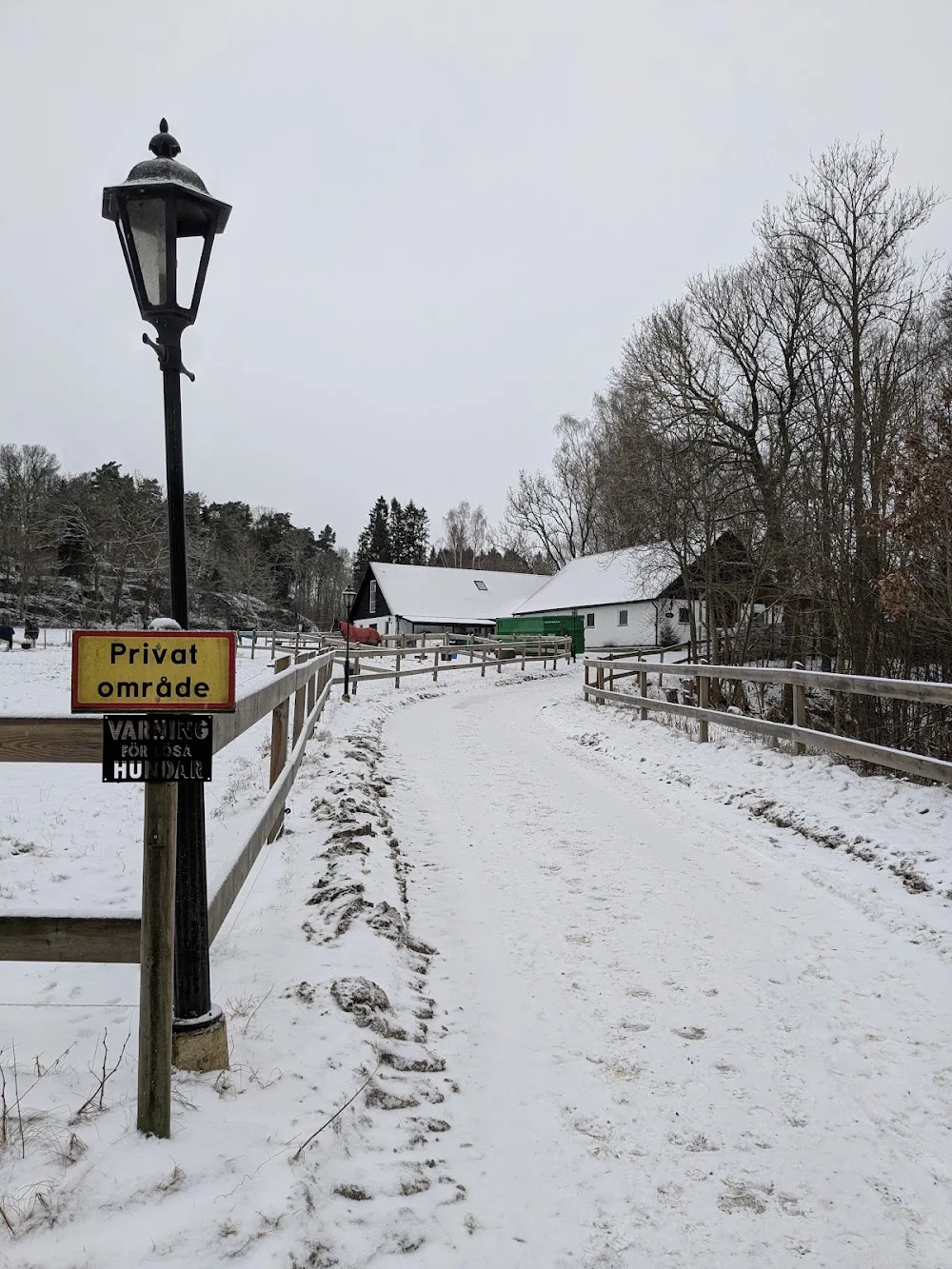 Sennas Katthotell - Kronoberg pet otel
