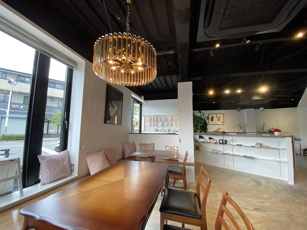 Cafe＆Hotel＆Rental Space Mont Kyoto Nijo Kawabata（川端二条 カフェ モン） - Kyoto pet otel