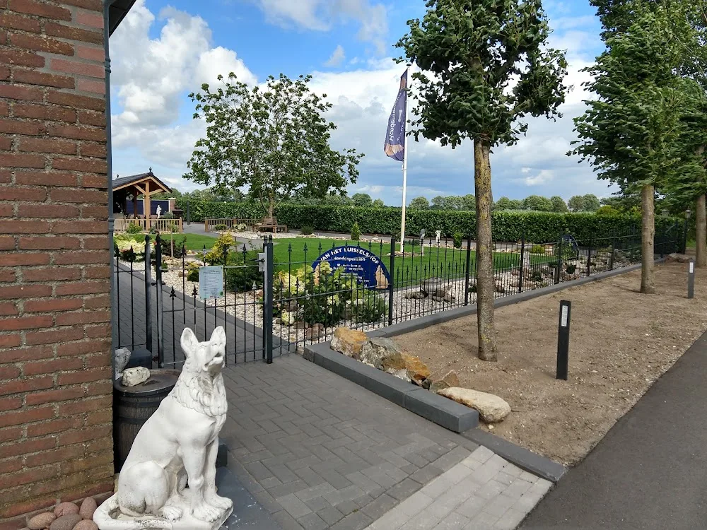 Hondenpension van het Luisselshof - Liempde pet otel