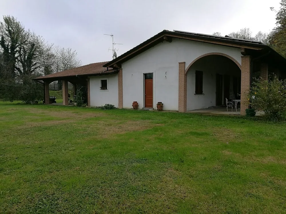 Nuova Madonnina Della Boschetta - Pensione Animali Di Francesca Romeo - Lodi pet otel