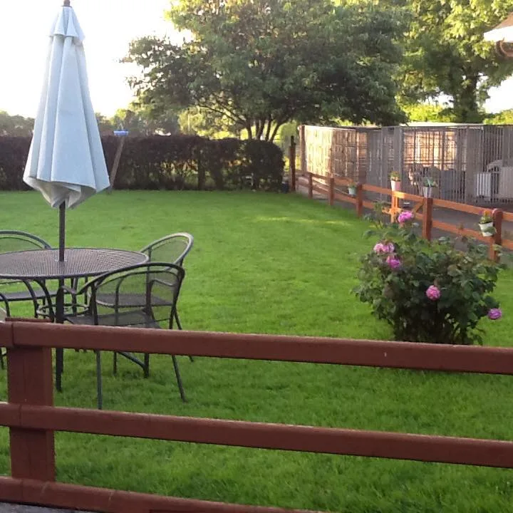 Cardrath Boarding and Training Kennels - Louth pet otel
