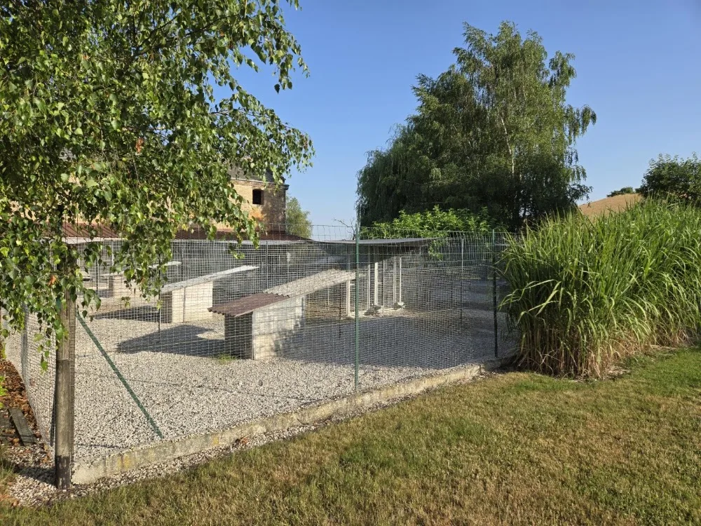 Pernant et Compagnie - Marne pet otel