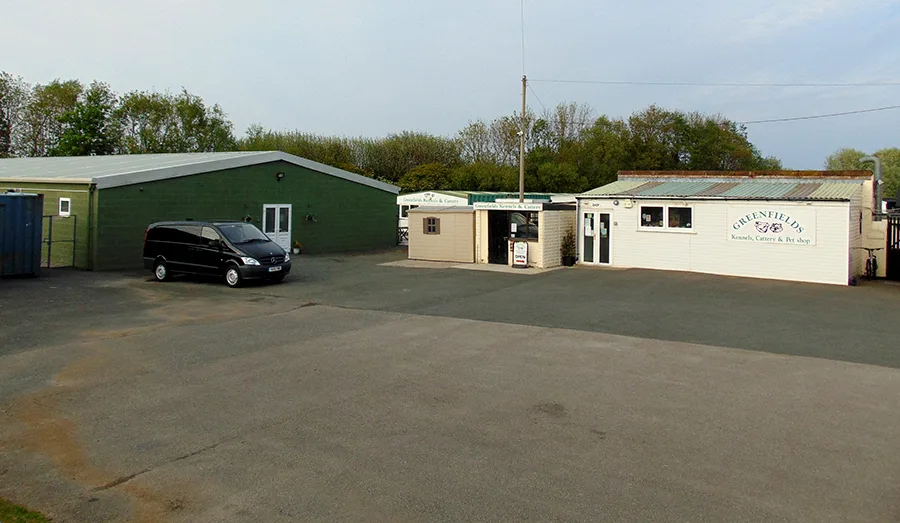 Greenfields Kennels, Cattery & Pet shop - Meols pet otel