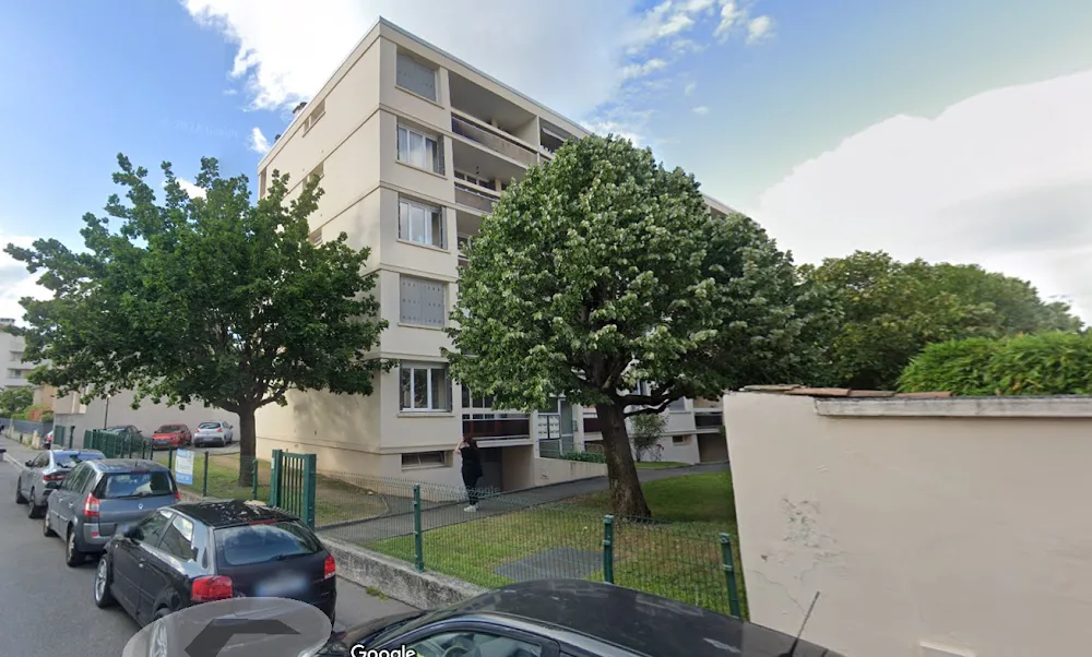 Montagny - Pet Sitting garderie - Métropole de Lyon pet otel görseli 2