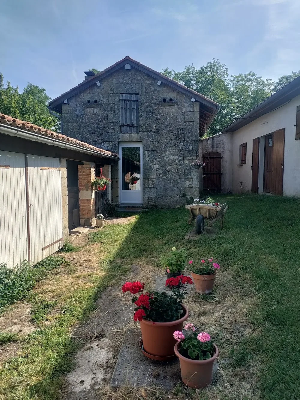 La pension de Marie - Montlieu-la-Garde pet otel görseli 2