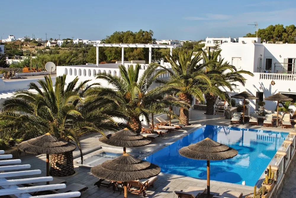 Petinaros Hotel - Mykonos pet otel