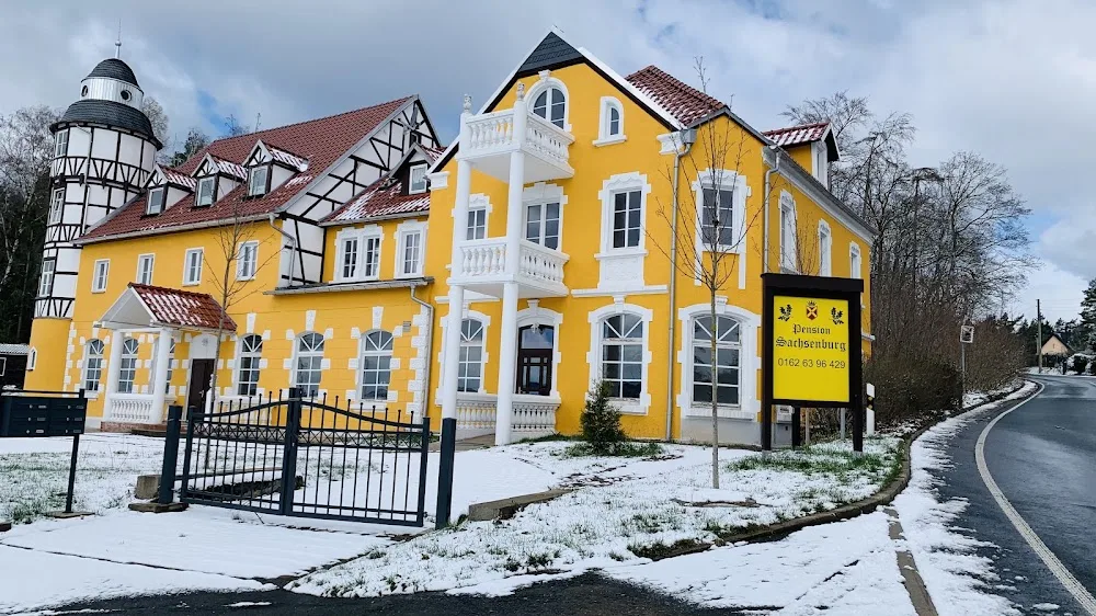 Pension Sachsenburg - Neustadt an der Orla pet otel