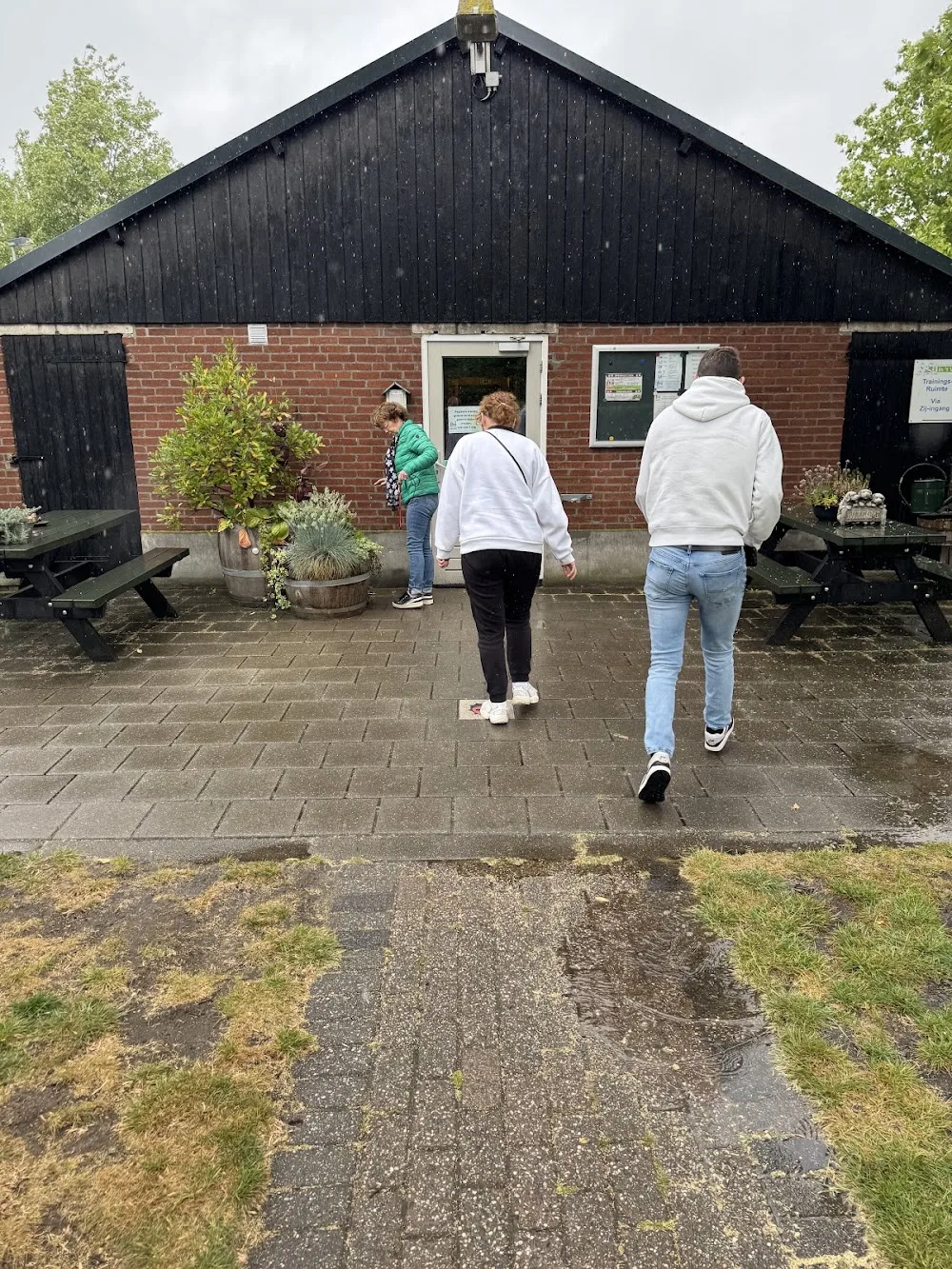 Dierenwelzijncentrum In 't Veld - North Brabant pet otel görseli 3
