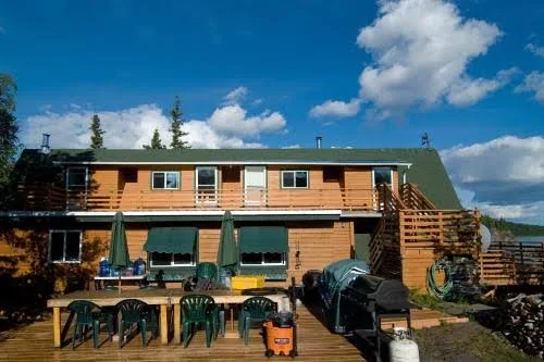 Yellow Dog Lodge - Northwest Territories pet otel görseli 3