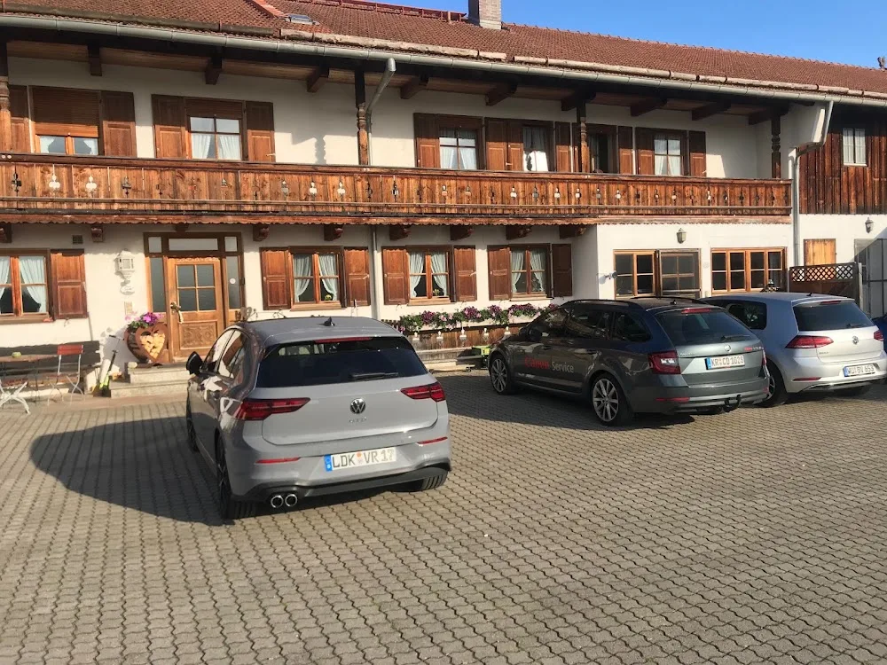 Pension Schelle Nichtraucherhaus - Oberhaching pet otel
