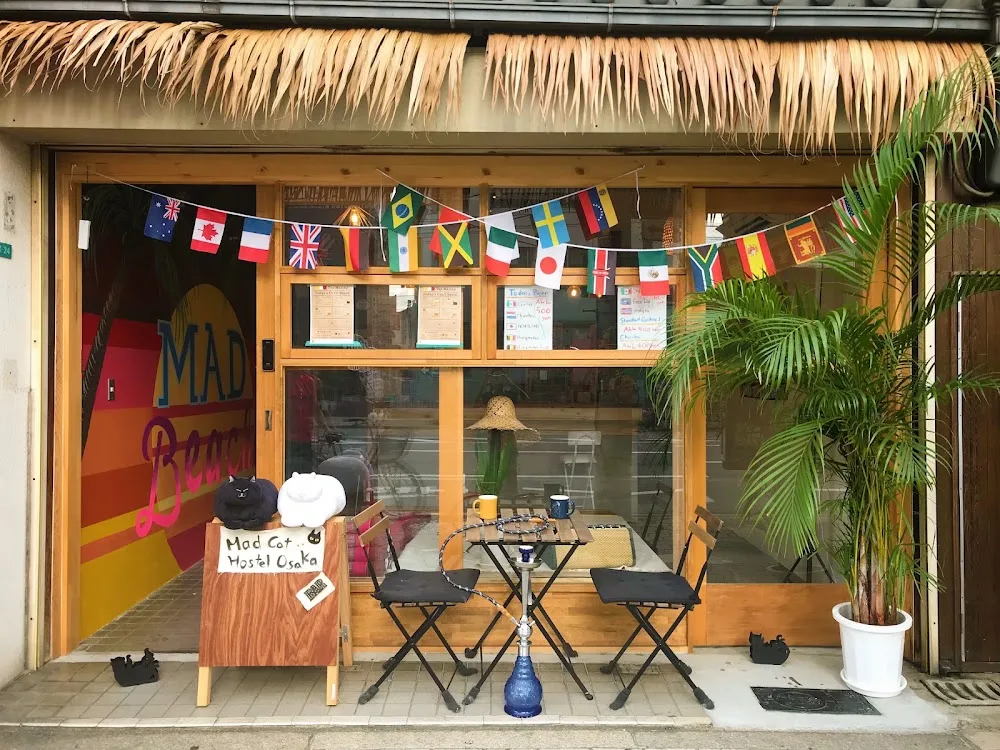 Mad Cat Hostel Osaka & Bar - Osaka pet otel
