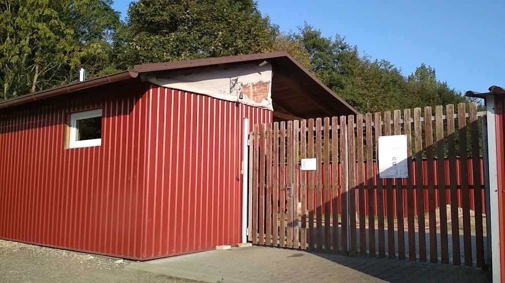 Útulek Na trati - Pardubický kraj pet otel