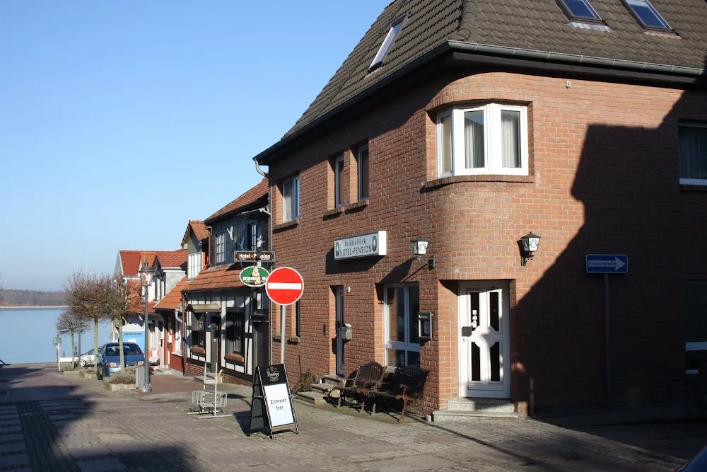 Hotel-Pension "Boddenblick" - Ribnitz-Damgarten pet otel