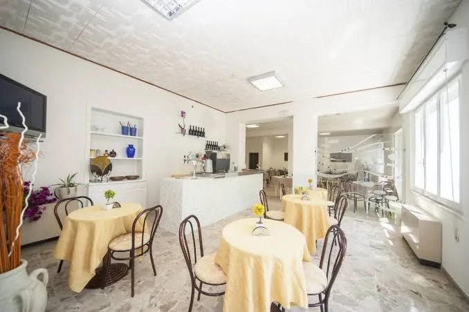 T HOTEL Adults only Pet Free Hotel - Rimini pet otel görseli 3