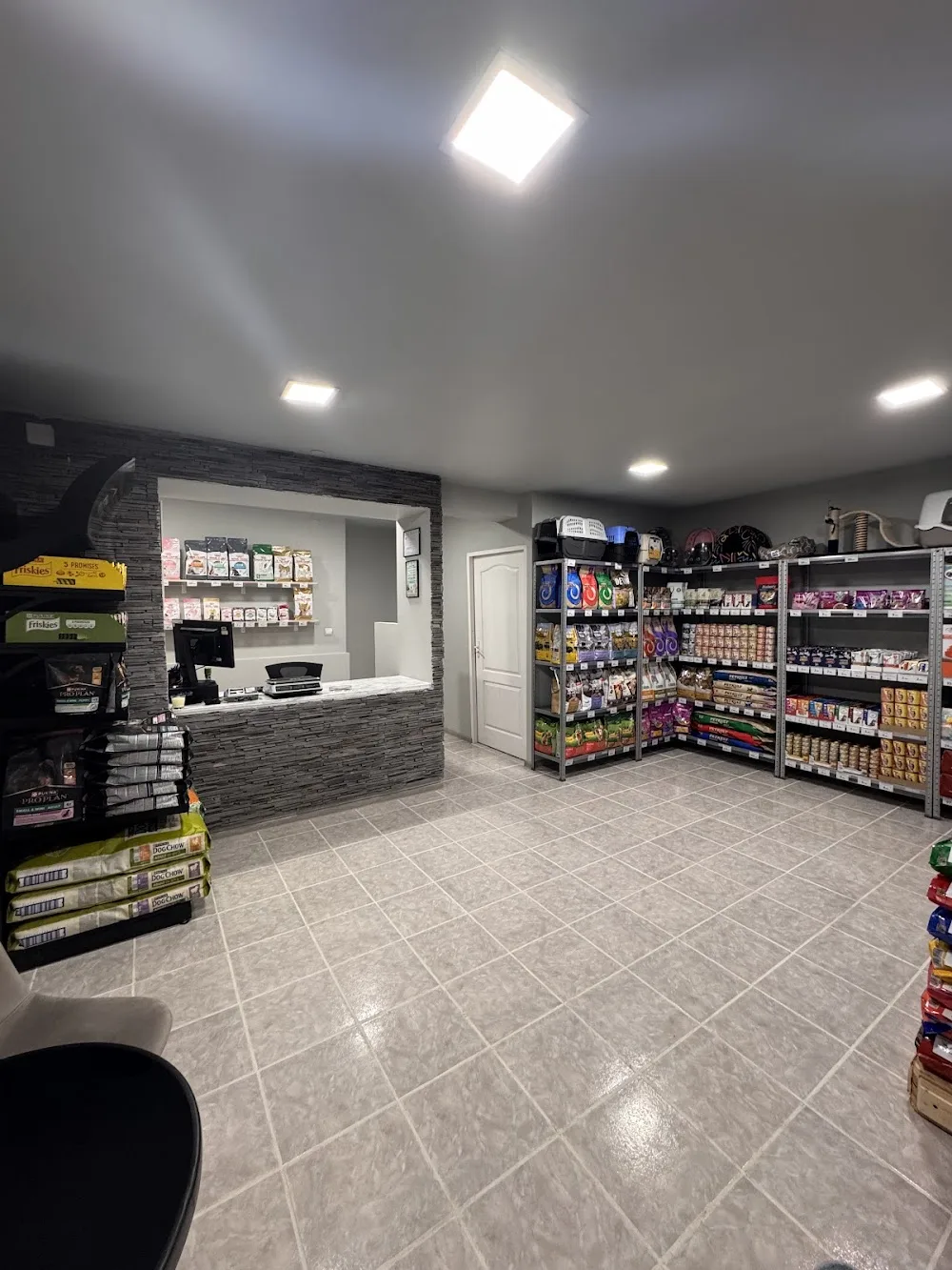 Paws Paradise MRD - Pensiune animale de companie, Salon canin și Pet Shop - Romania pet otel görseli 3