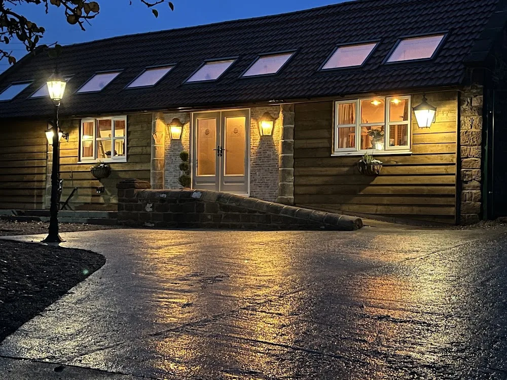 Old Flatts Farm Luxury Pet Retreat - Rotherham pet otel görseli 3