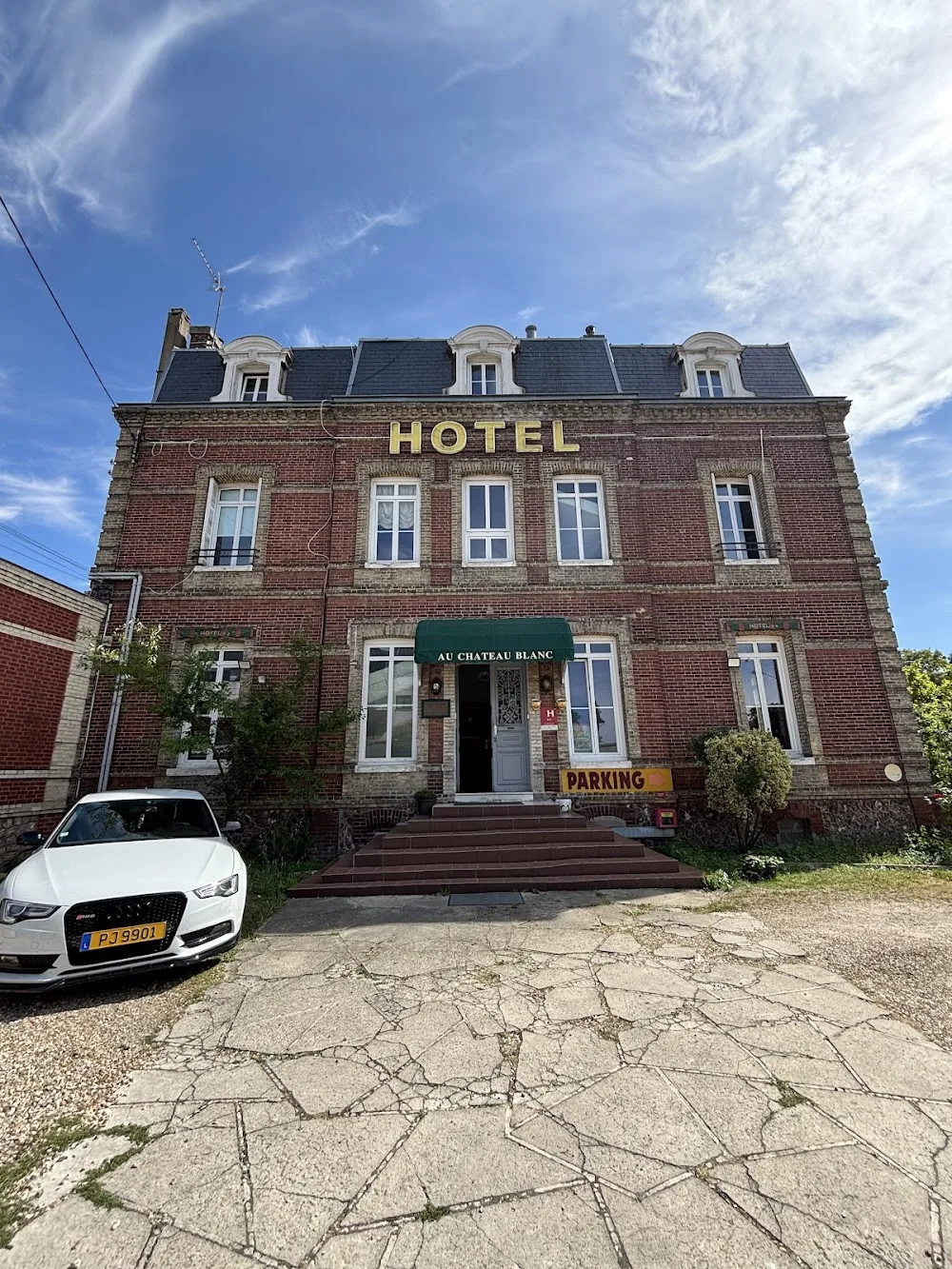 Hotel du Chateau Blanc - Seine-Maritime pet otel