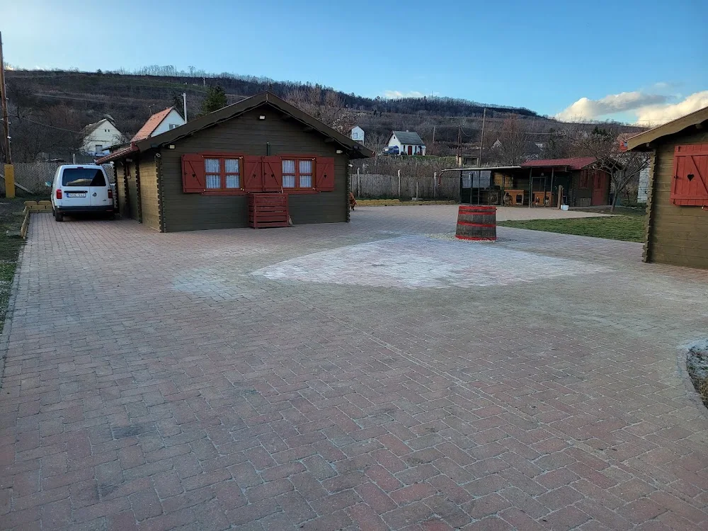 La Perla Casa Kennel - Szekszárd pet otel