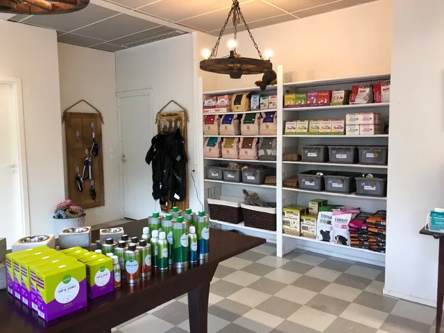 Vihreä Tassu Oy - Vantaa pet otel