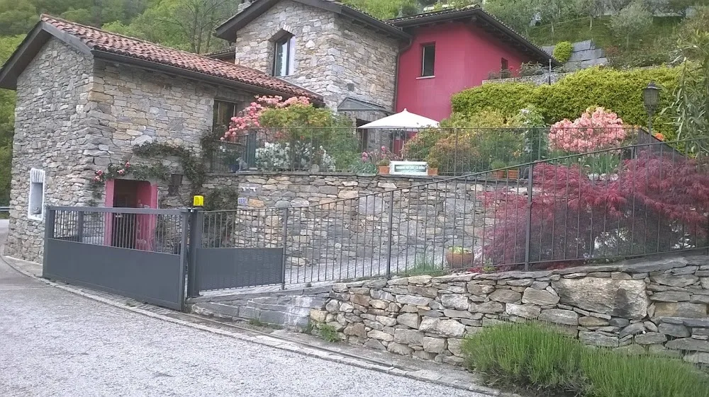 Pensione per cani - Privata - Cà Seûra - di Katja Giovannoni - Verbano-Cusio-Ossola pet otel