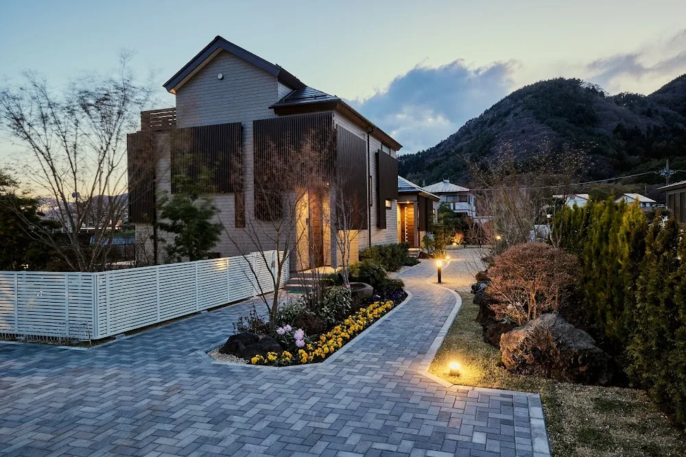 ペットが主役コテージゆかりの郷 Only guests with dogs, who residents in Japan could stay.只有日本居民携带狗的客人才能入住。 - Yamanashi pet otel